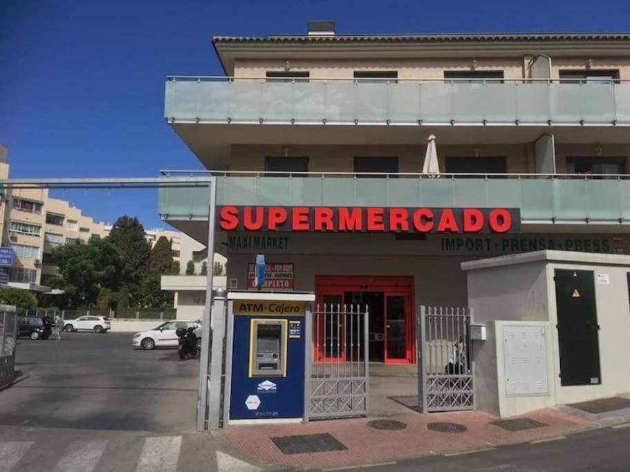 Lux 2 Kmr App Stella Blanca Met Zwembaden Airco En Zeezicht Lejlighed Fuengirola Eksteriør billede