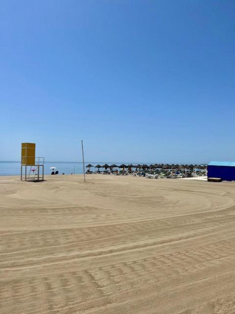 Lux 2 Kmr App Stella Blanca Met Zwembaden Airco En Zeezicht Lejlighed Fuengirola Eksteriør billede