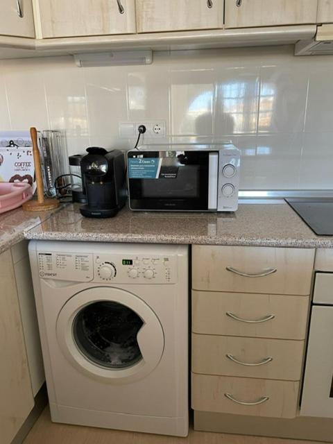 Lux 2 Kmr App Stella Blanca Met Zwembaden Airco En Zeezicht Lejlighed Fuengirola Eksteriør billede