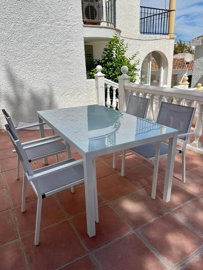 Lux 2 Kmr App Stella Blanca Met Zwembaden Airco En Zeezicht Lejlighed Fuengirola Eksteriør billede